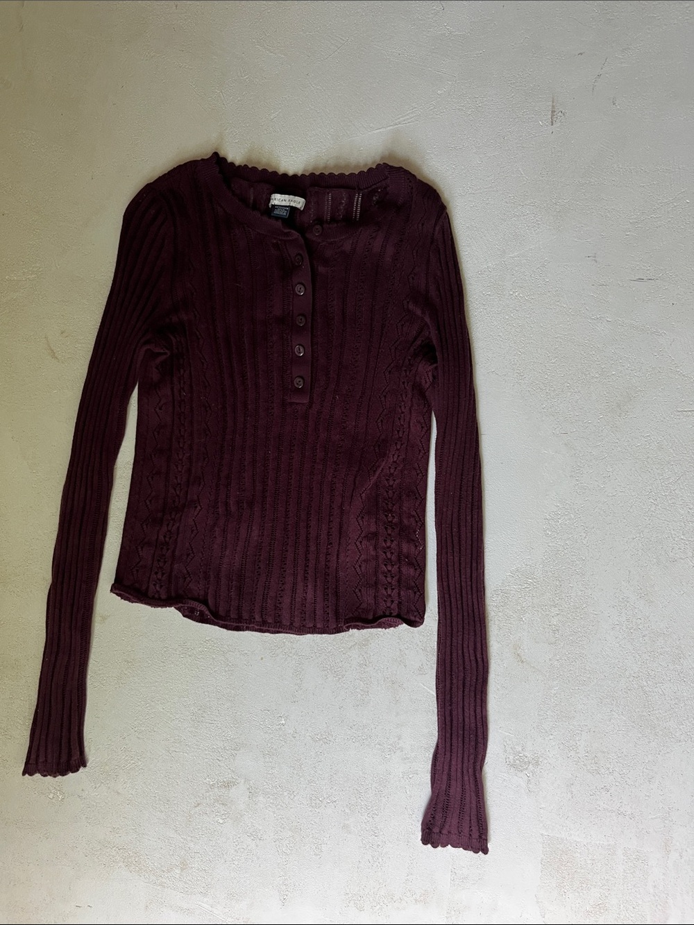 American eagle maroon long sleeve